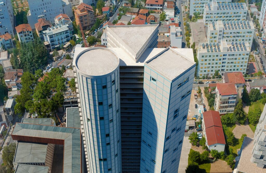 Zhvillimi i pronave me privatin, pas anulimit Korporata rishpall garën për LIFT Tower 